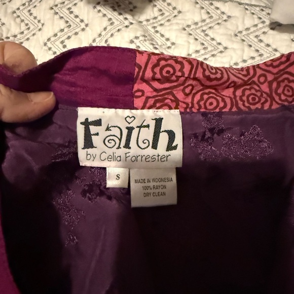 Faith by Celia Forrester cardigan size small - Picture 3 of 4